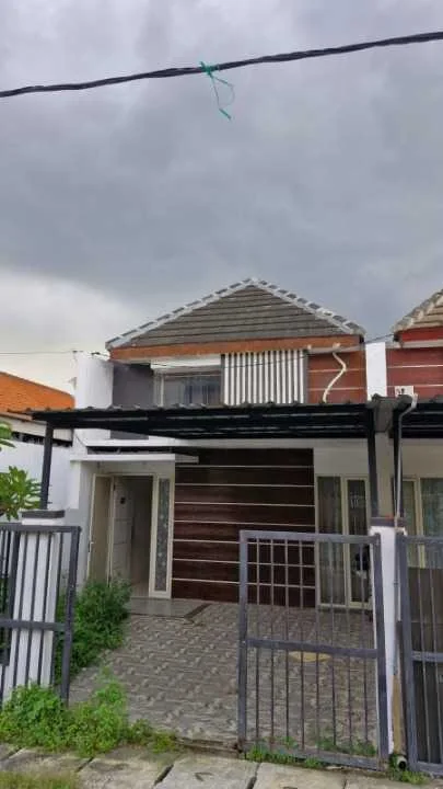 *Dijual Cepat Rumah Siap Huni di Kebraon Surabaya Selatan*