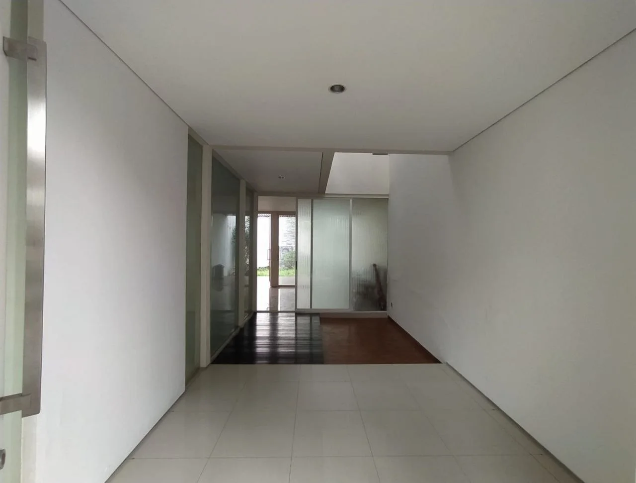 Jual Rumah Mewah Fasilitas Lengkap Royal Park Citraland Surabaya Barat - Thumbnail 4
