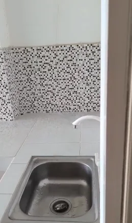 Dijual Apartemen 2 Kamar Strategis di Puncak CBD Surabaya Barat - Thumbnail 2