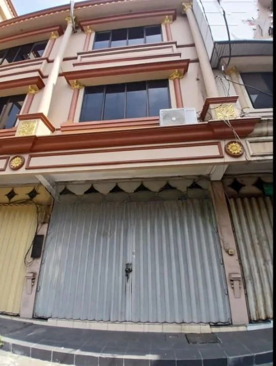Sewa Ruko 3,5 Lantai Murah Strategis Fira 51 Kenjeran Surabaya Timur - Image 1