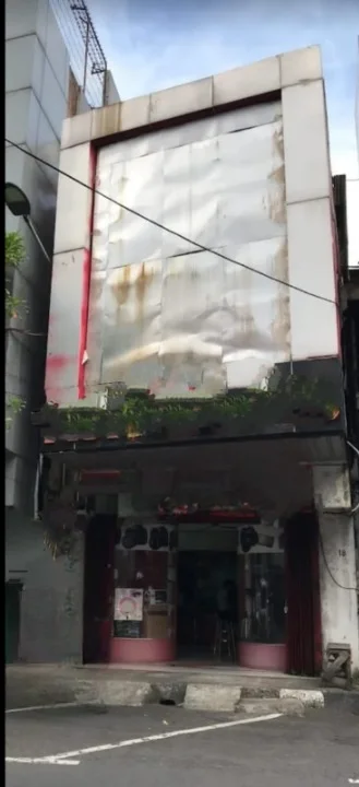 Sewa Ruko Pusat Kota Murah Strategis Kramat Gantung Surabaya - Image 1