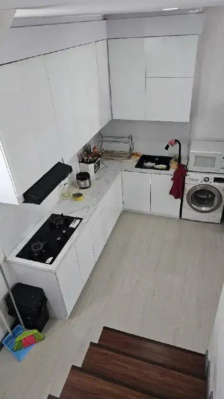 Dijual Rumah Taman Mutiara Pakuwon City Semi Furnish Surabaya Timur - Thumbnail 5