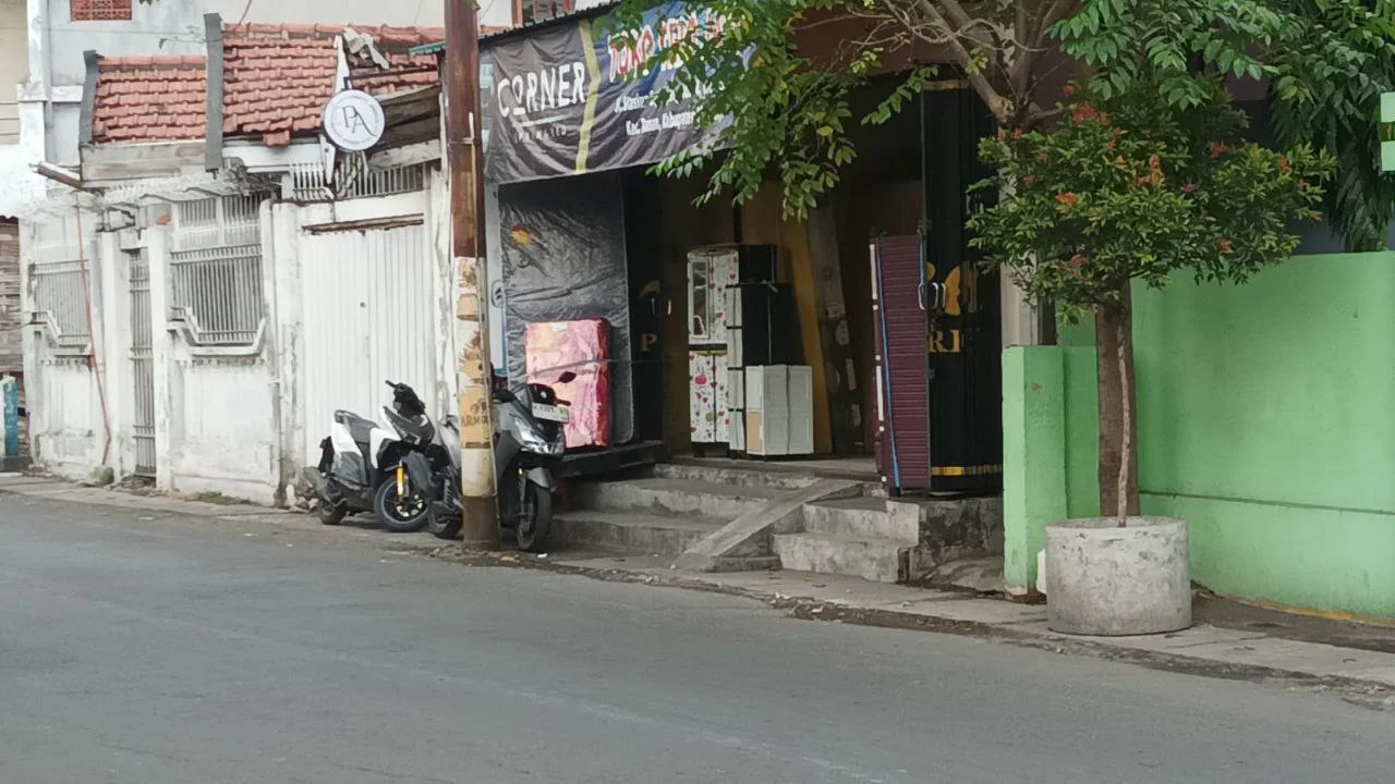 Dijual Ruko Strategis di Taman Sidoarjo - Thumbnail 2