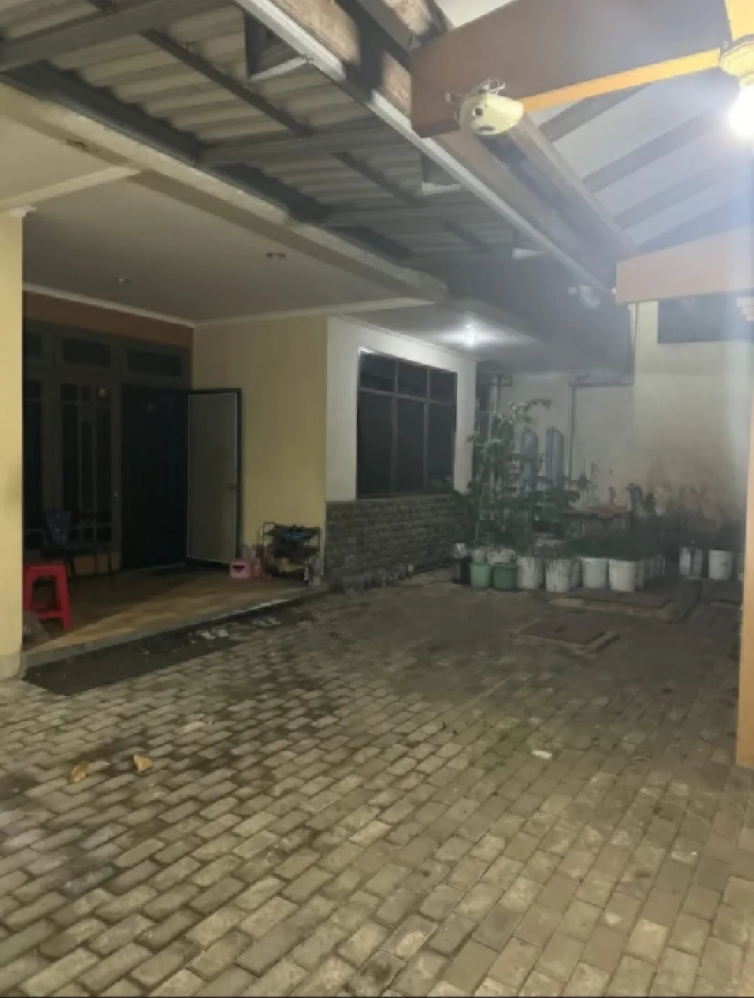 Jual Rumah Semi Furnish Murah Strategis Nirwana Eksekutif Surabaya Timur - Thumbnail 2