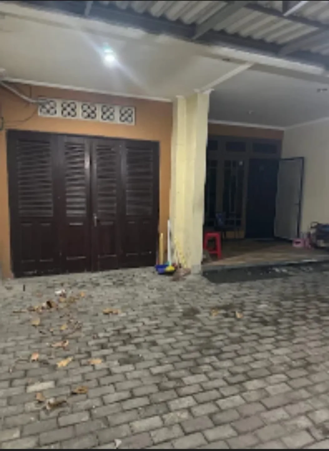 Jual Murah Rumah 2 Lantai Semi Furnish Nirwana Eksekutif Surabaya