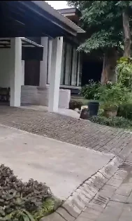 Dijual Rumah Mewah di Perumahan Isen Surabaya Barat - Thumbnail 4