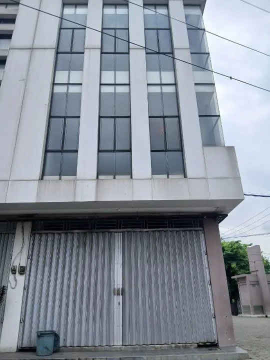 Dijual ruko lokasi strategis di Semut Square, Surabaya Utara
