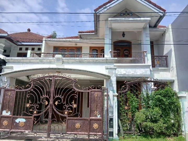 Dijual rumah minimalis di Pantai Mentari, Surabaya Timur