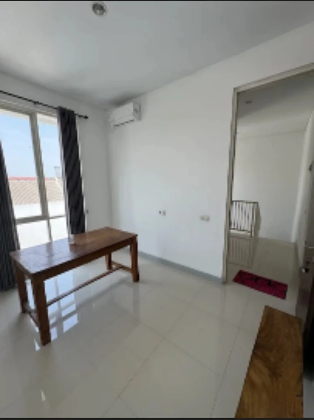 Jual Rumah 2 Lantai Semi Furnish Murah 2 M an Strategis Tenggilis Mejoyo Selatan Surabaya - Thumbnail 3