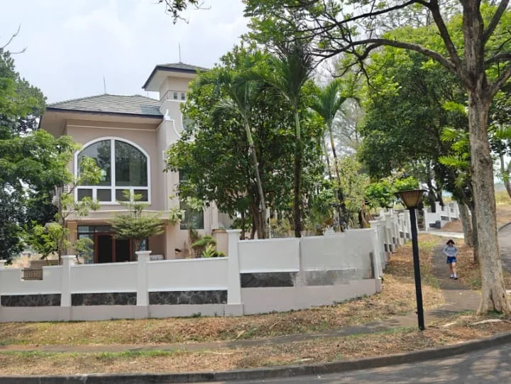 Disewakan Villa Mewah Halimun Fajar Taman Dayu Pasuruan Jatim