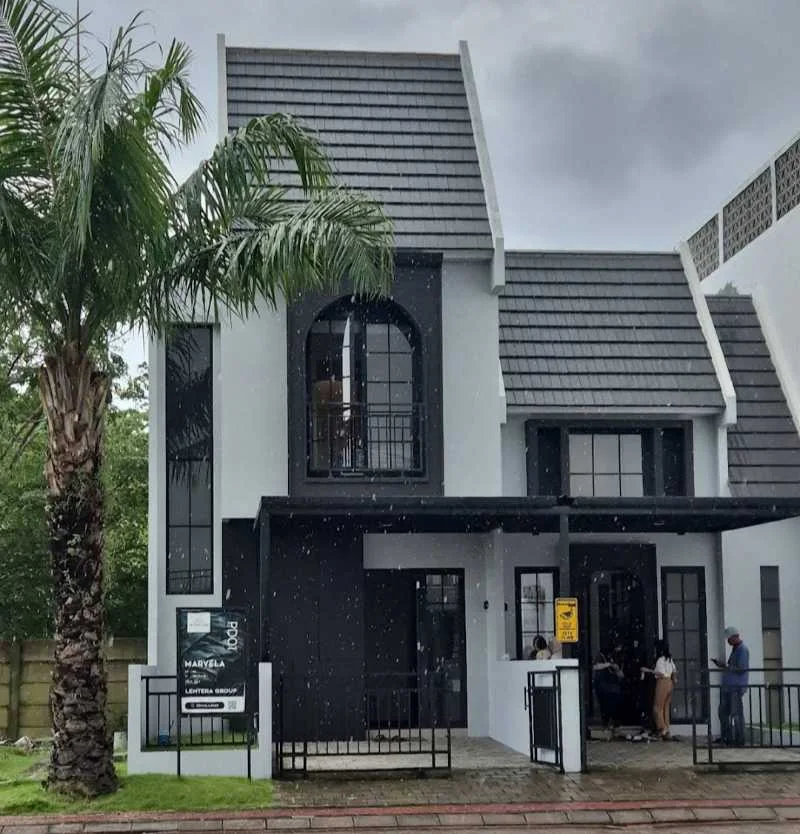 Dijual Rumah Baru Nyaman dan Strategis di De Naila Park Tahap II Gresik