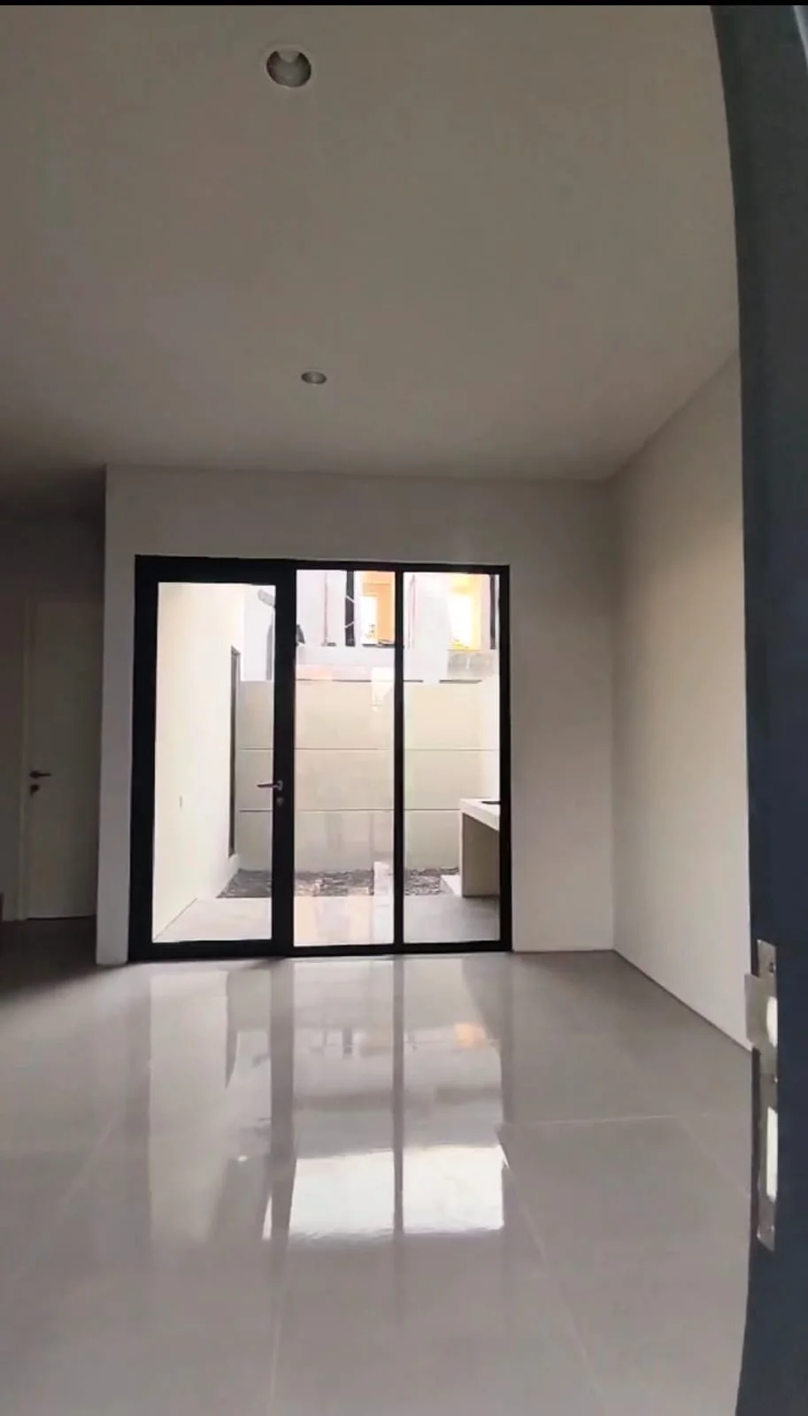 Jual/Sewa Rumah Baru 2 Lantai Opra City Gresik - Thumbnail 4