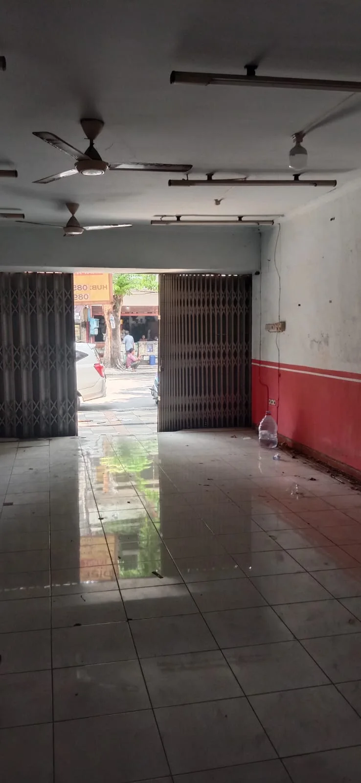 Disewakan Ruko Strategis 1,5 Lantai Murah Walikota Mustajab Surabaya Pusat - Thumbnail 3