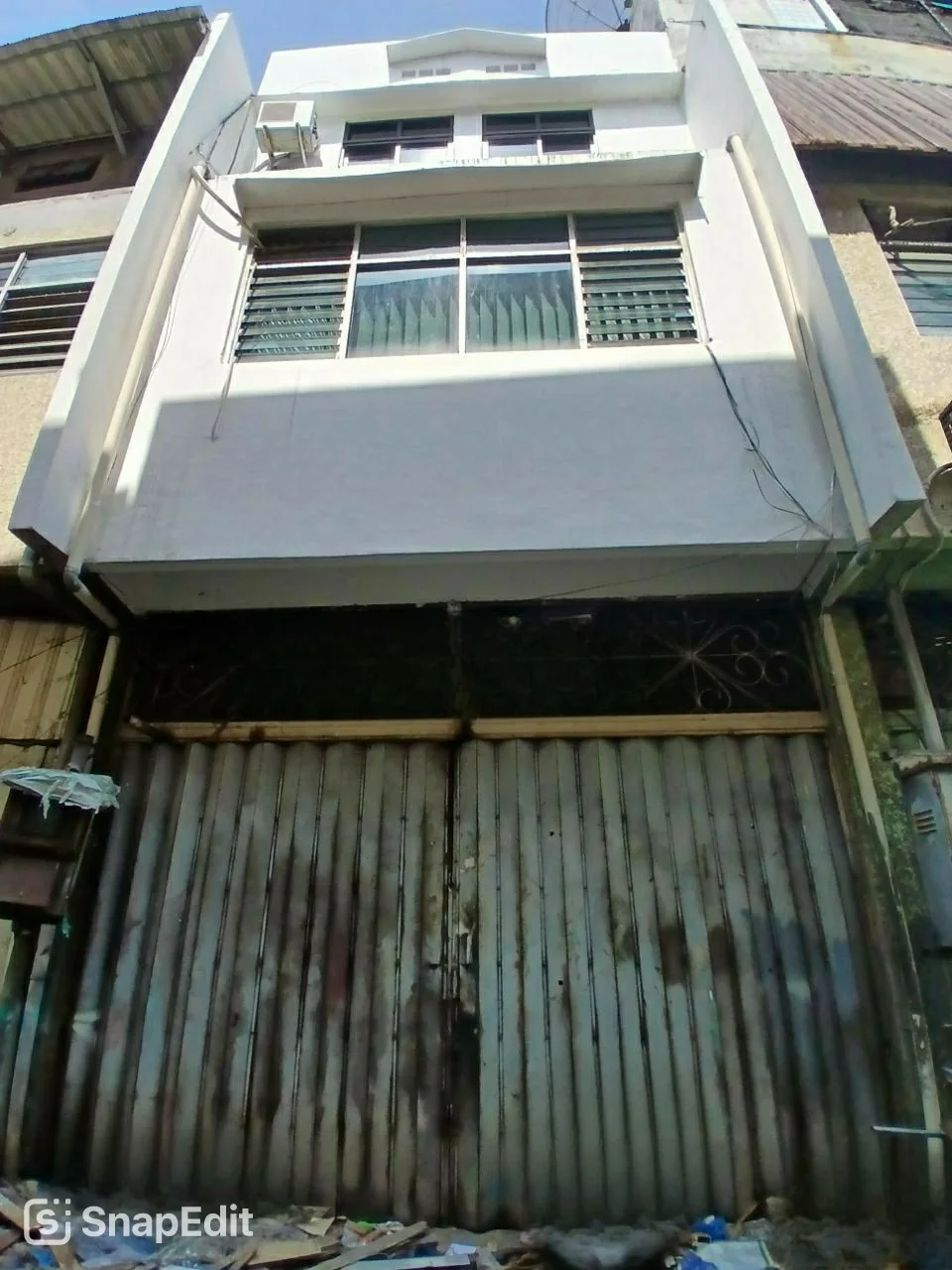 Dijual/Disewakan Ruko Strategis Pasar Besar Wetan Surabaya Pusat - Image 1