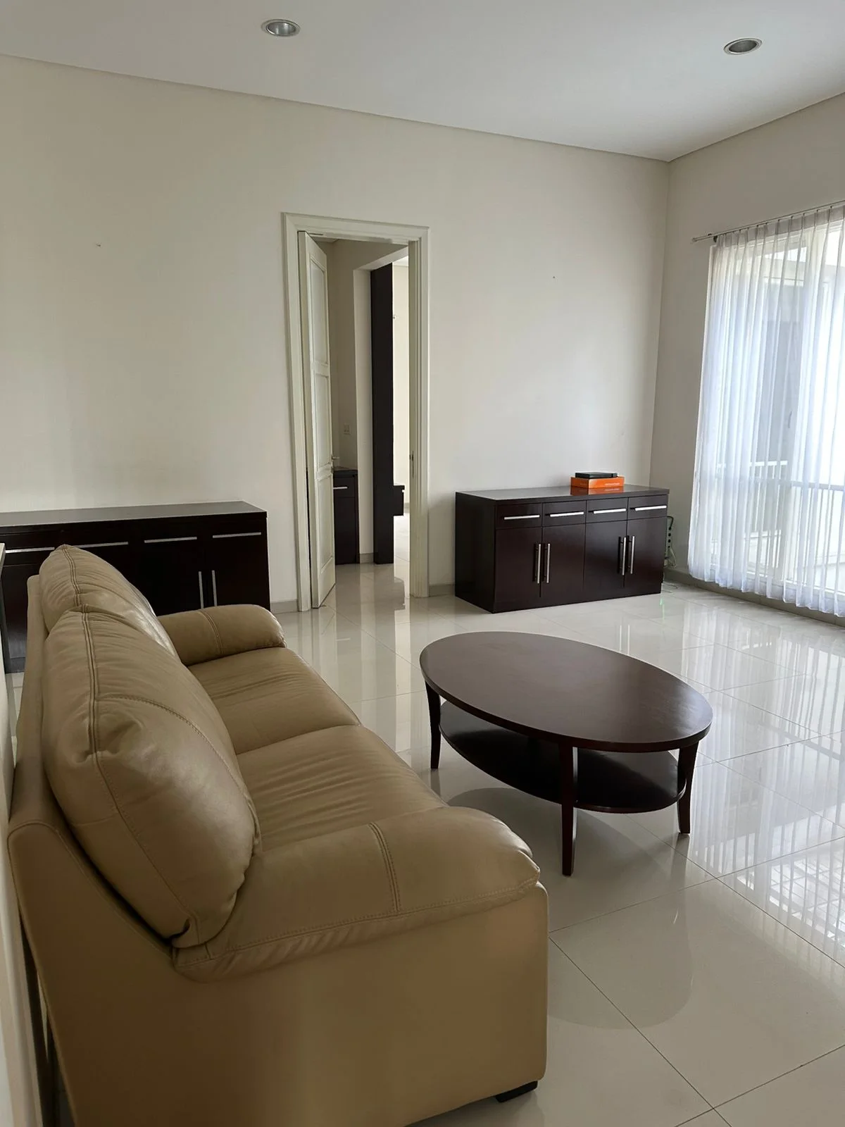 Disewakan Rumah Bukit Telaga Golf Citraland Surabaya Barat - Thumbnail 6