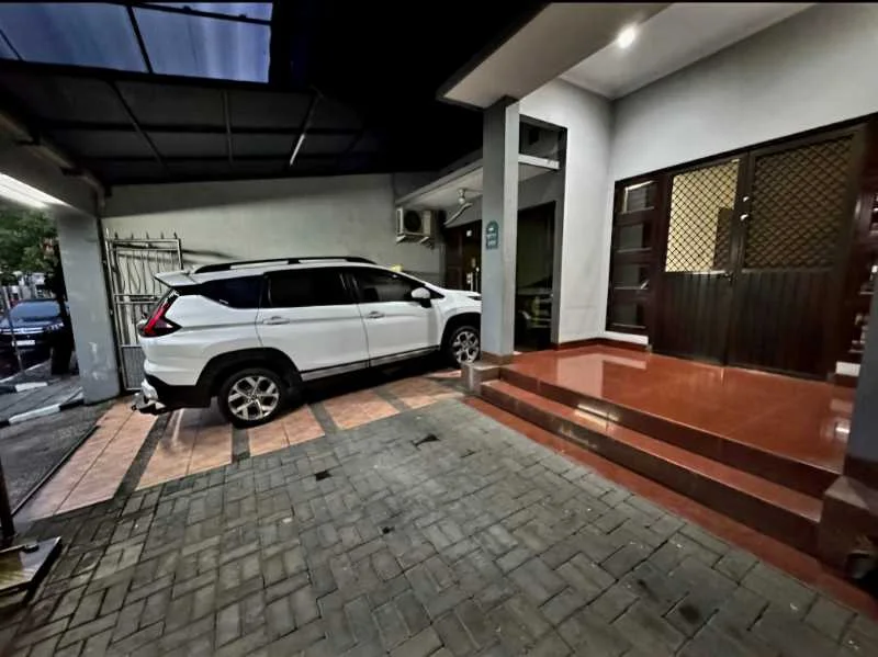 Dijual Rumah Lokasi Strategis di Surabaya Selatan