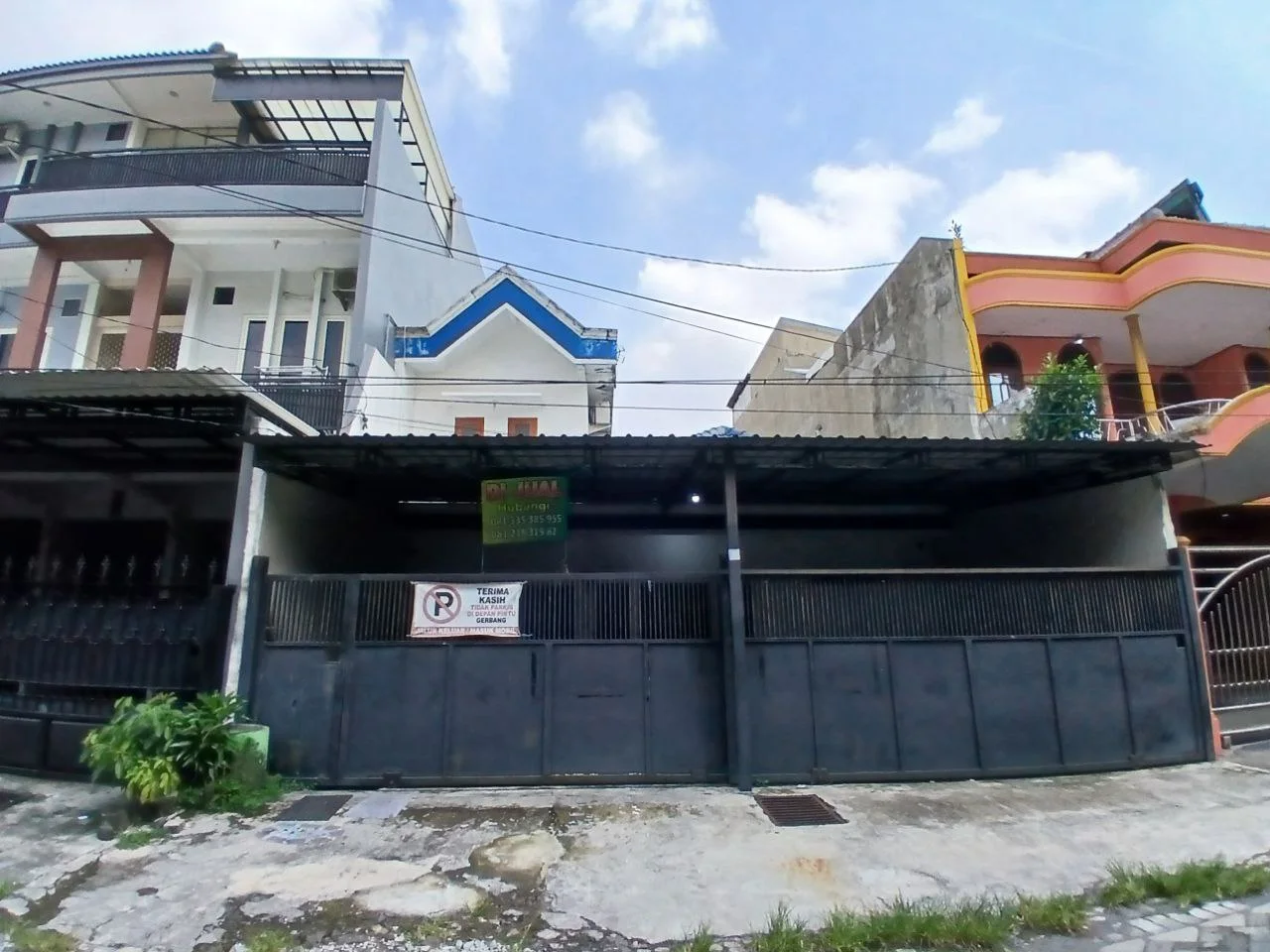 Dijual Rumah Siap Huni Dukuh Kupang Surabaya Barat