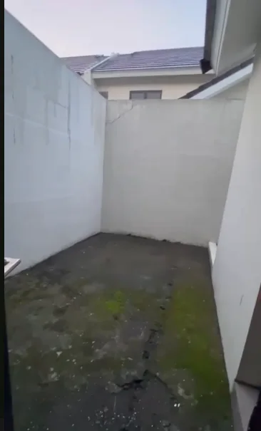 Dijual Rumah Elite Northwest Lake Citraland di Wilayah Surabaya Barat - Thumbnail 6