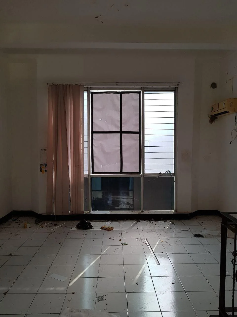 Dijual/Disewakan 2 Unit Ruko Komersial Strategis di Klampis Megah Surabaya Timur - Thumbnail 5