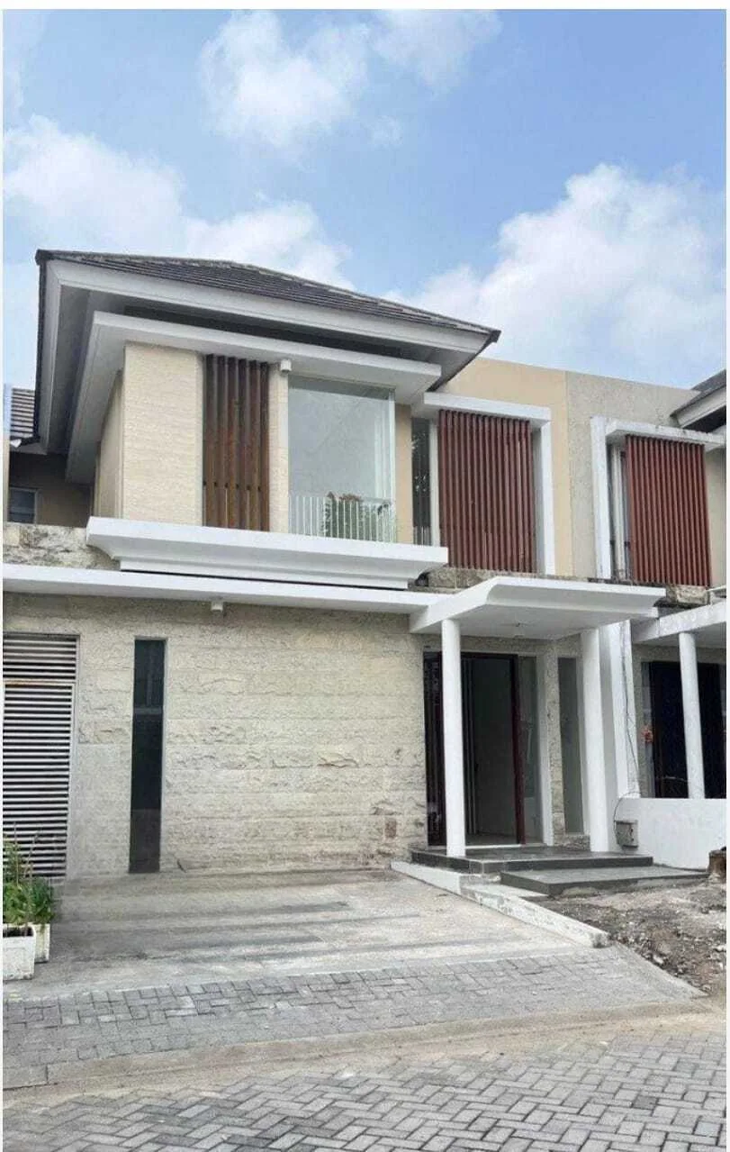 Dijual Rumah di Citraland Greenlake Wiyung Surabaya Barat - Thumbnail 8