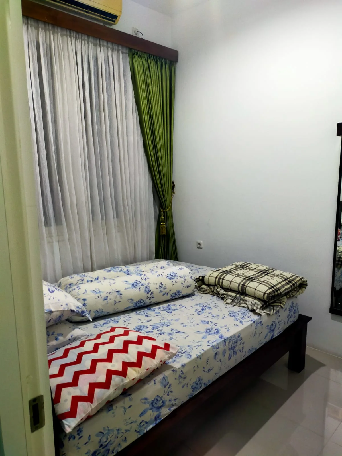 Dijual/Disewakan Rumah Siap Huni Lokasi Pondok Chandra Indah Sidoarjo - Thumbnail 8