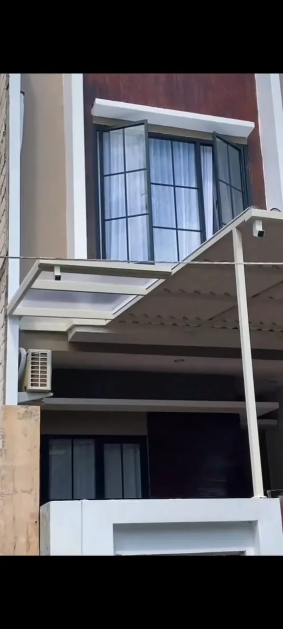 Dijual Rumah Strategis di Oro-oro Surabaya Timur