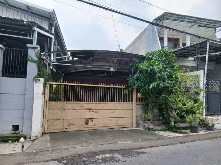 Dijual Rumah Hitung Tanah di Ploso Bogen Surabaya Utara