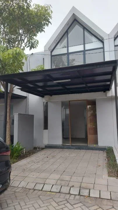 Dijual Rumah Baru gress, Murahh Puoll di Royal Residence 2 Menganti Surabaya Barat