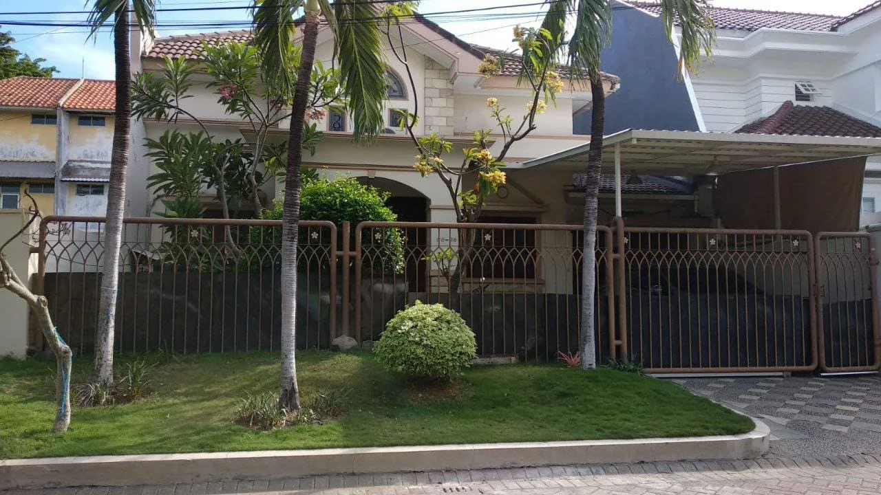 Jual Rumah Premium Galaxy Bumi Permai Araya 1 Surabaya Timur