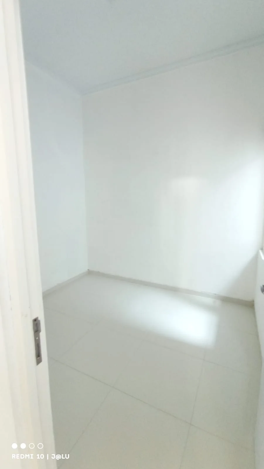 Dijual Rumah SHM Siap Huni di Wisata Semanggi Surabaya Timur - Thumbnail 3