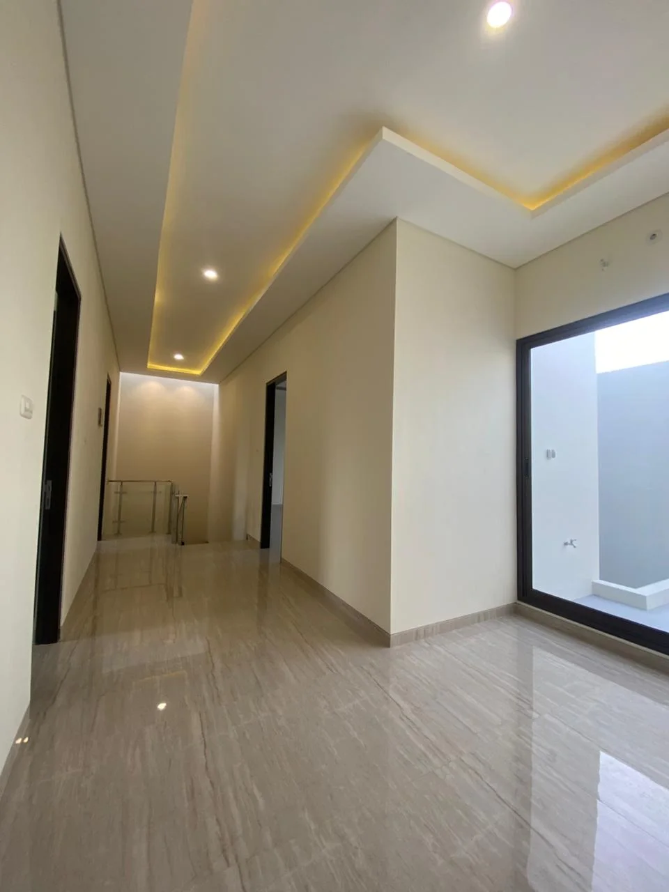 Dijual Cepat Rumah Baru Minimalis Citraland Utama Surabaya Barat - Thumbnail 6