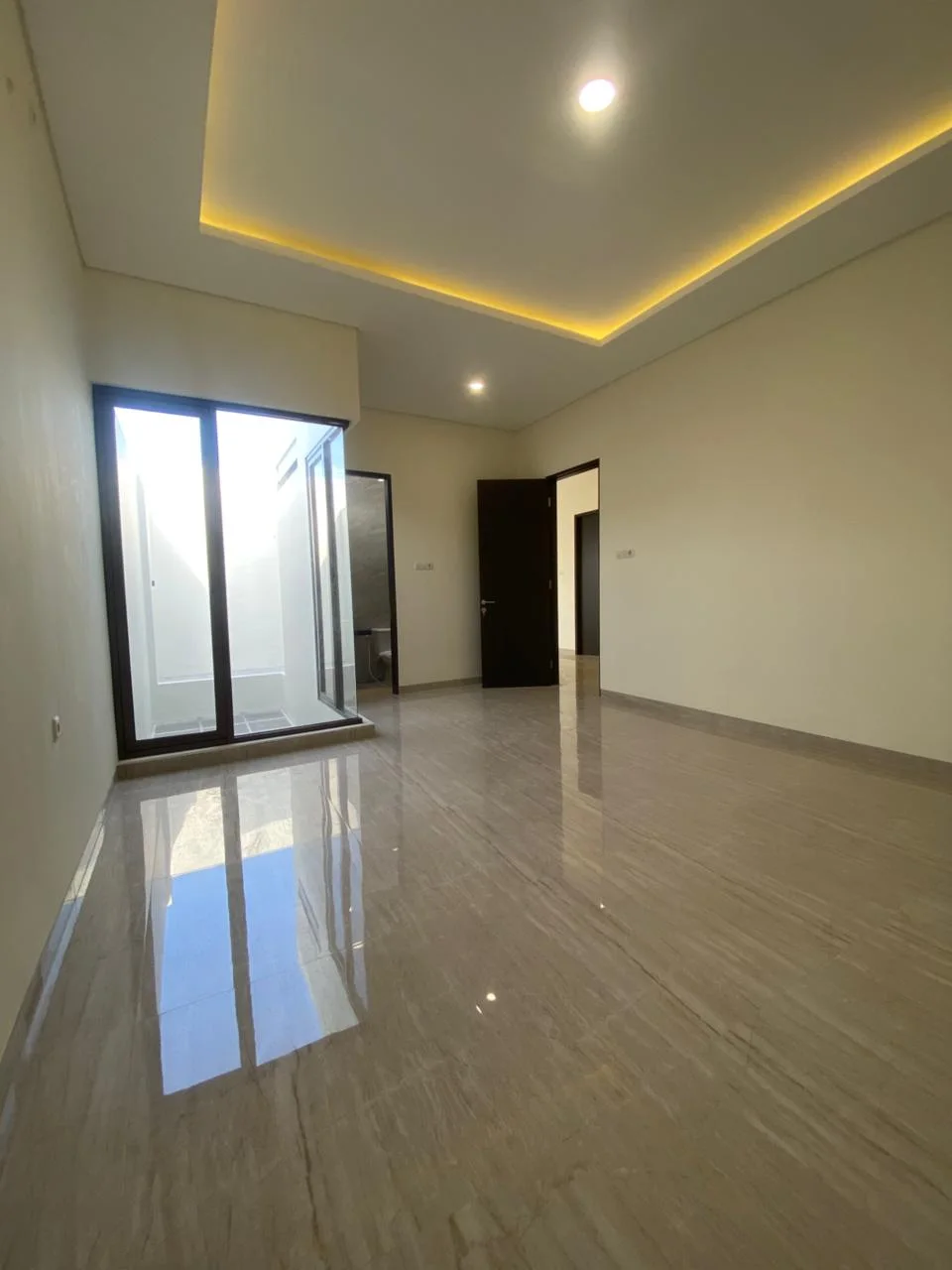 Dijual Rumah Baru Minimalis Dekat Gwalk Pakuwon Citraland Utama Surabaya Barat