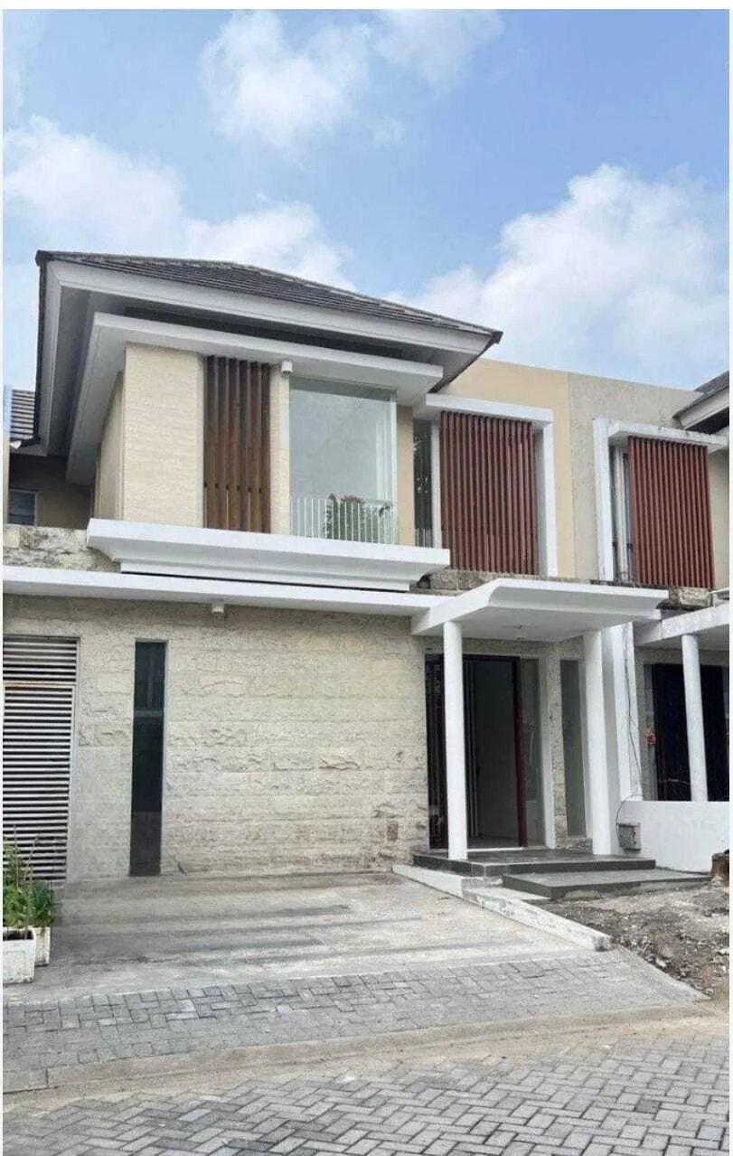 Dijual Rumah Citrakand Greenlake, Wiyung Surabaya Barat