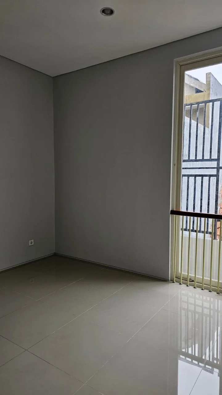 Dijual Rumah Taman Puspa Raya CitraLand Utama Surabaya Barat - Thumbnail 5