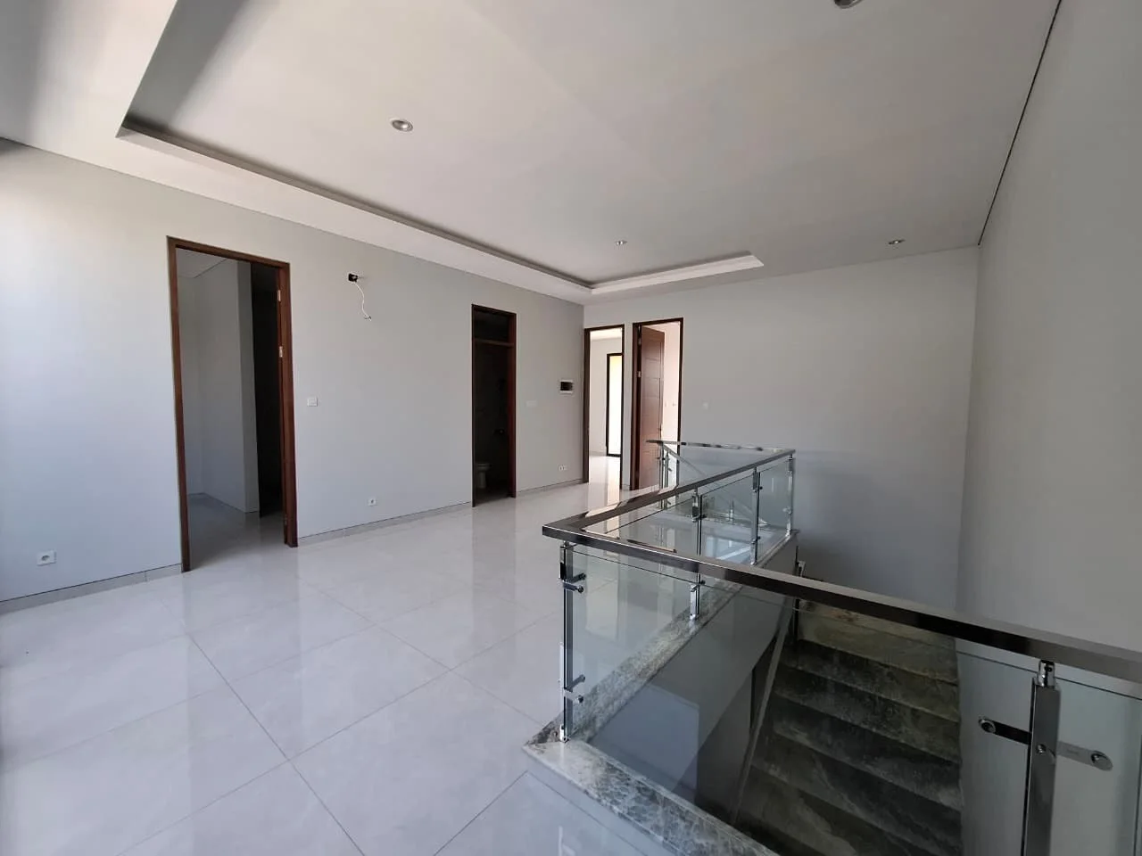 Dijual Rumah Baru Gress Model Minimalis Citraland Surabaya Barat - Thumbnail 5