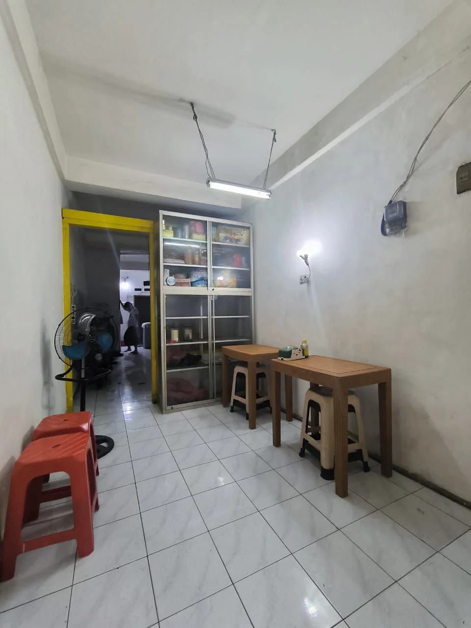 Dijual Ruko 4 Lantai Strategis di Wilayah Kapasan Surabaya Utara - Thumbnail 2