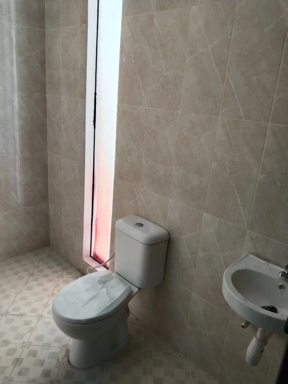 Dijual Rumah Baru 2 Lantai di Semolowaru Tengah Surabaya Timur - Thumbnail 5