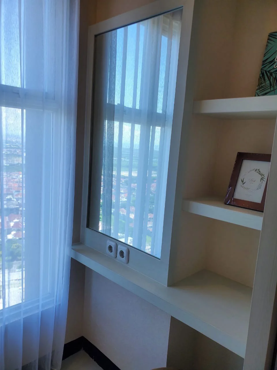 Disewakan Apartemen Amor Siap Huni di Pakuwon City Surabaya Timur - Thumbnail 2