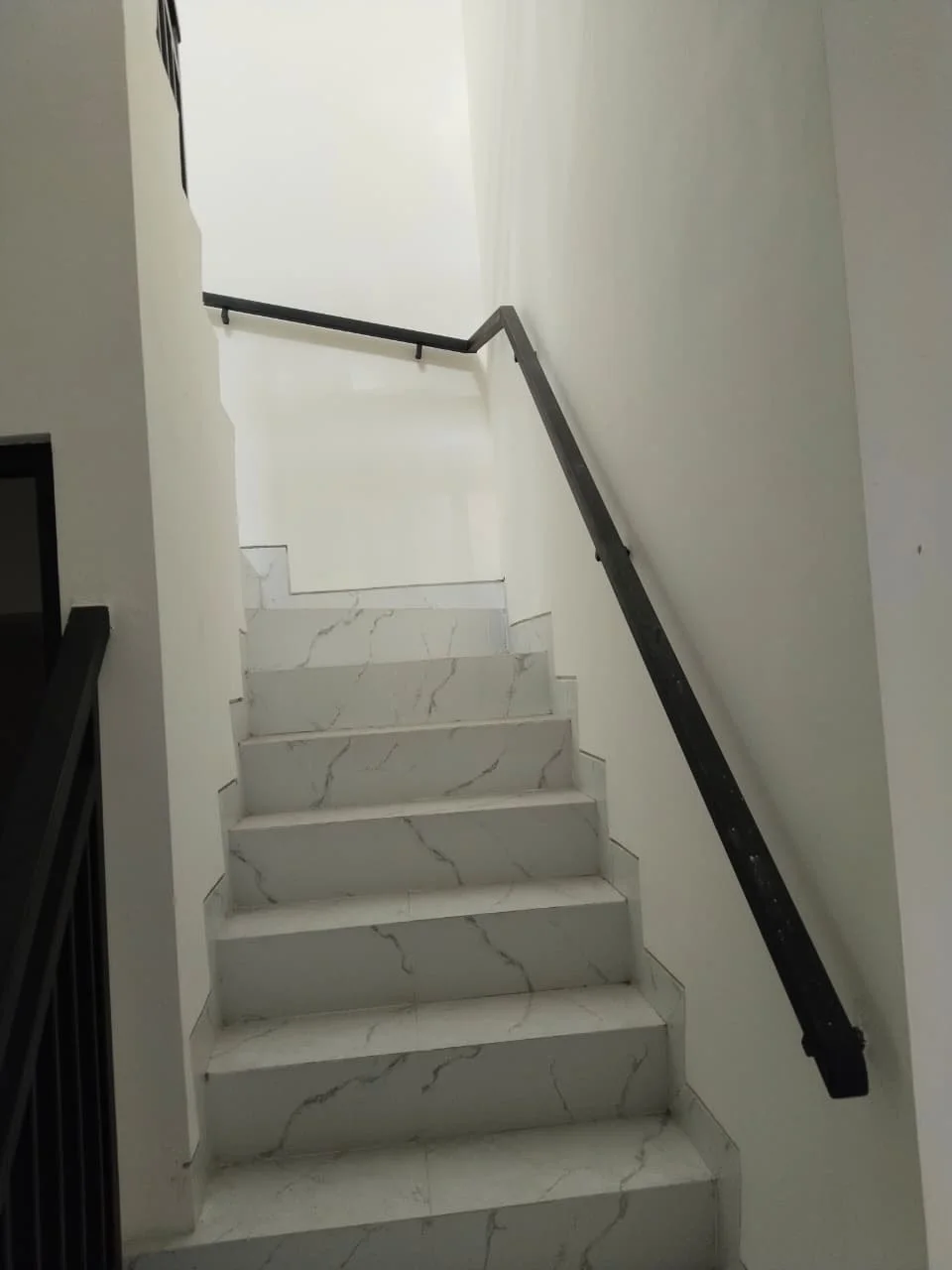 Dijual Rumah Baru di Semolowaru Tengah Surabaya Timur - Thumbnail 3