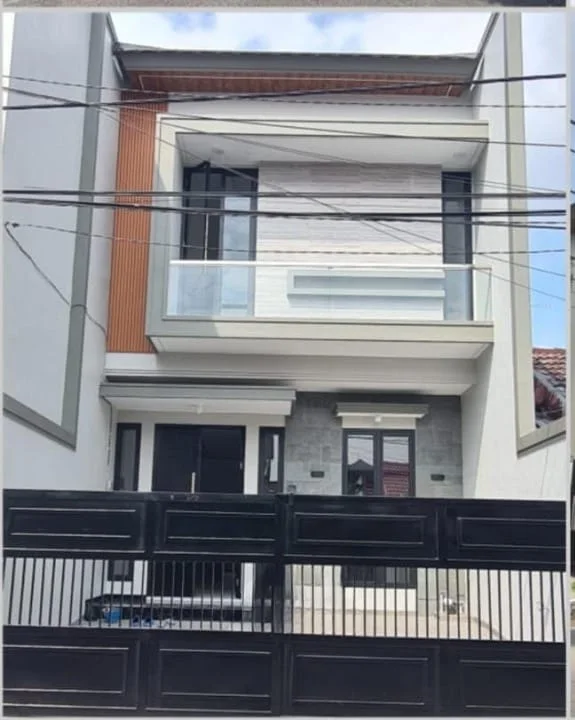 Dijual Rumah Mewah 2 Lantai Baru Nginden Intan Timur Surabaya Timur
