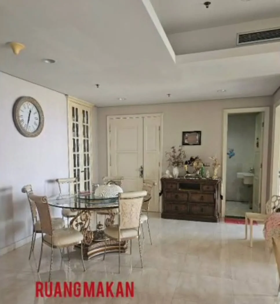 Di Jual Apartemen Mewah View Golf di Adiwangsa Surabaya Barat