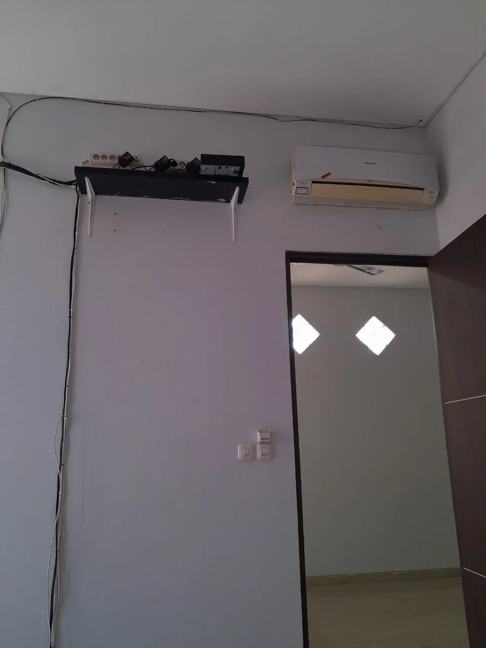 Disewakan Ruko 3 Lantai Siap Pakai di Ploso Surabaya Timur - Thumbnail 3
