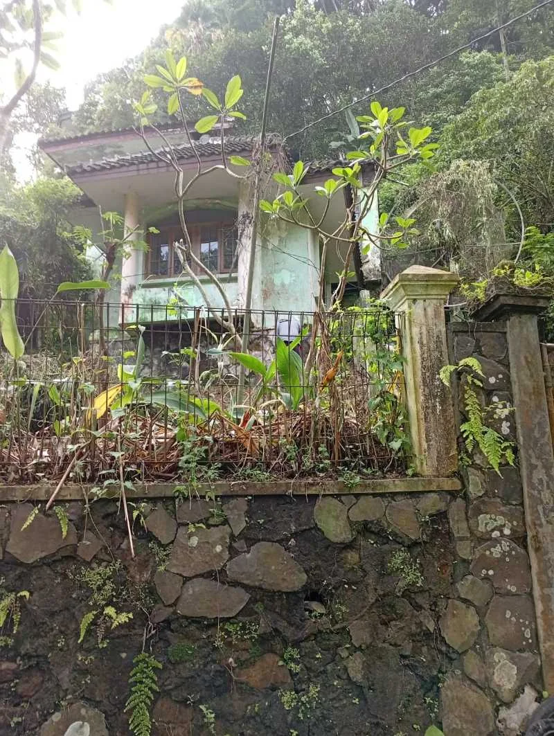 Jual Villa Sekuti Hitung Tanah Prigen Pasuruan Jawa Timur