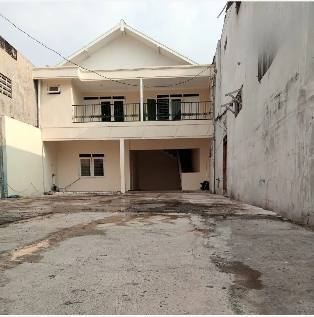 Dijual Rumah Usaha Lokasi Strategis di Gubeng Kertajaya Surabaya Timur - Thumbnail 2