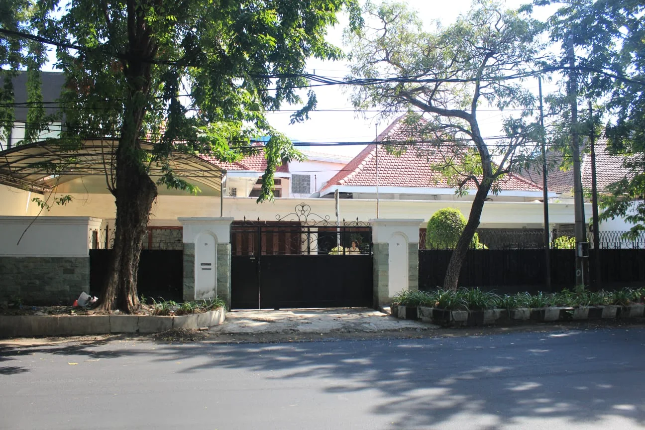 Disewakan Bangunan Komersil Jalan Polisi Istimewa Lokasi Istimewa Strategis Surabaya Pusat - Thumbnail 2