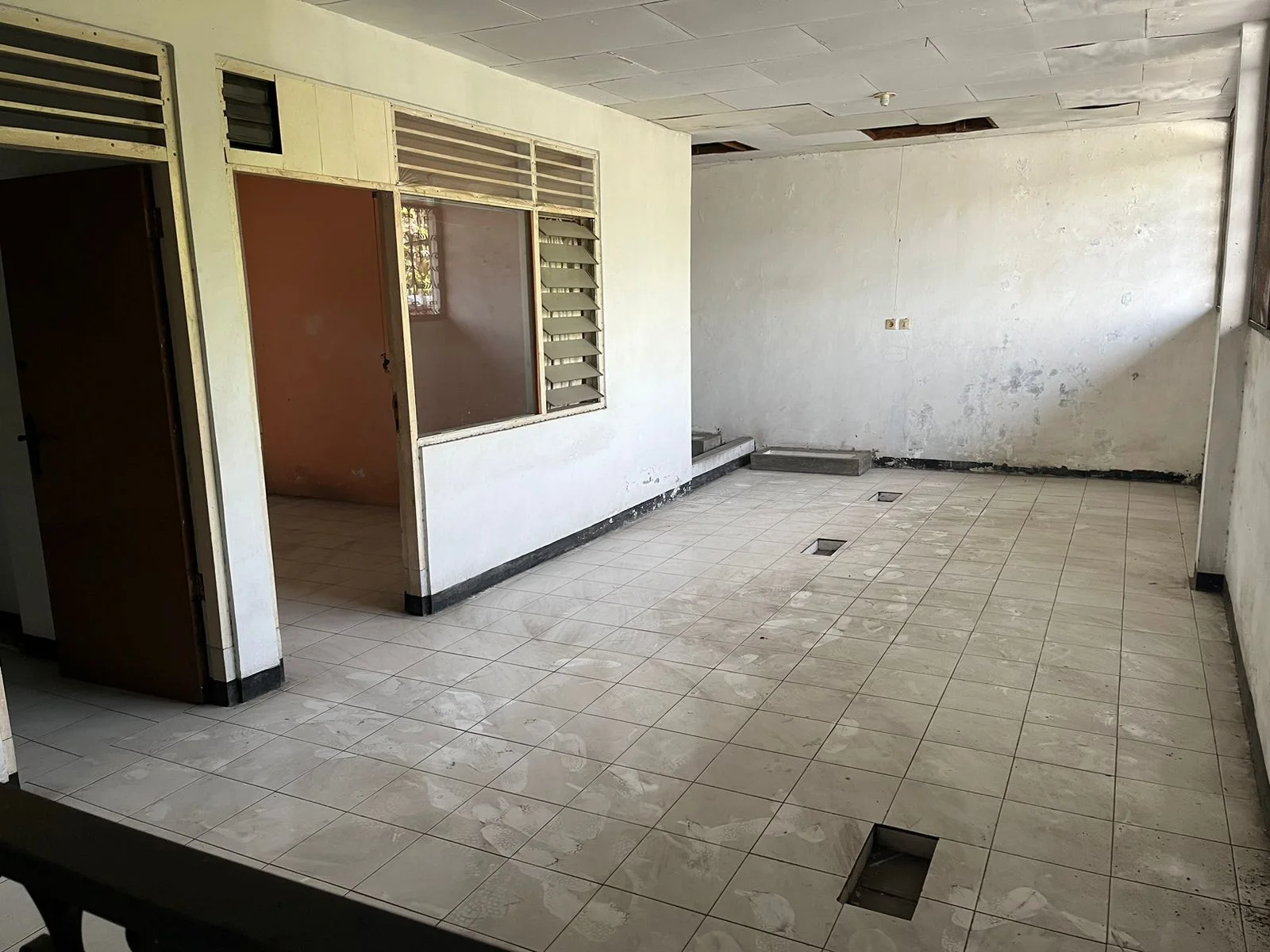 Jual Rumah Nyaman Darmo Indah Barat Surabaya Barat - Thumbnail 5