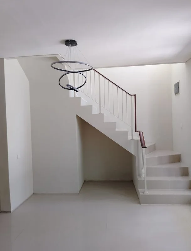 Dijual Rumah Full Furnish Siap Huni di Citraland Surabaya Barat - Thumbnail 2