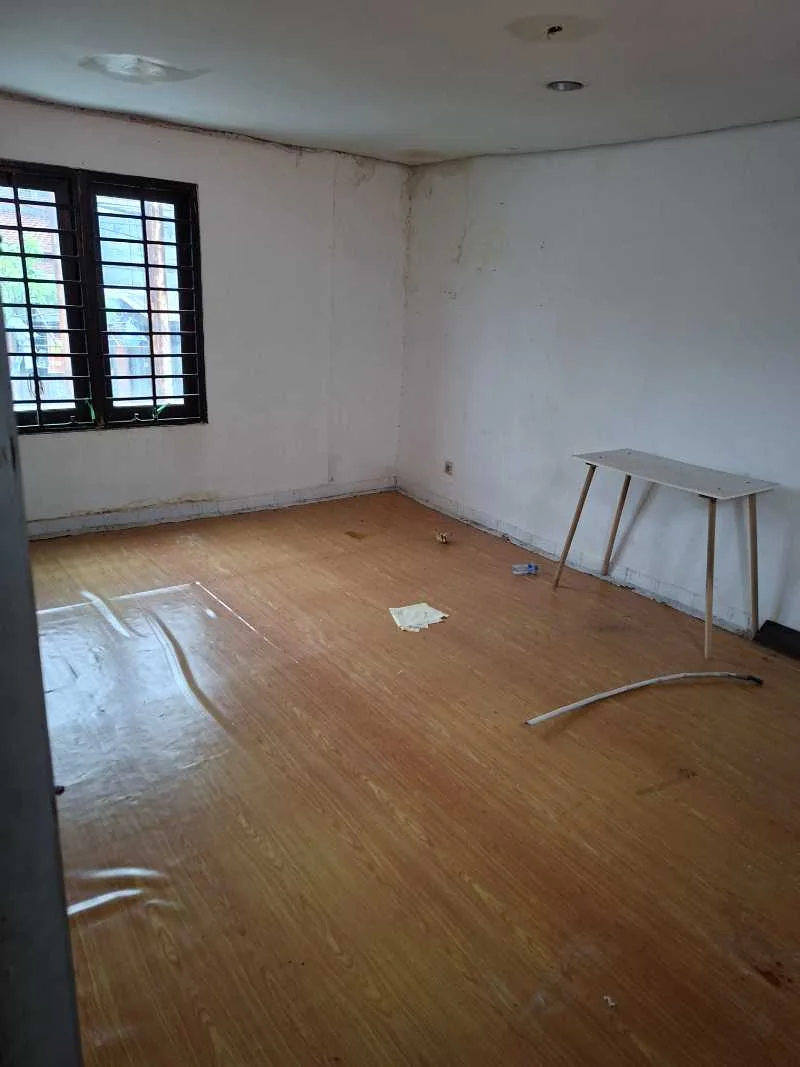 Dijual/Disewakan Rumah Usaha Hook di Nol Jalan Adityawarman Surabaya Selatan - Thumbnail 5