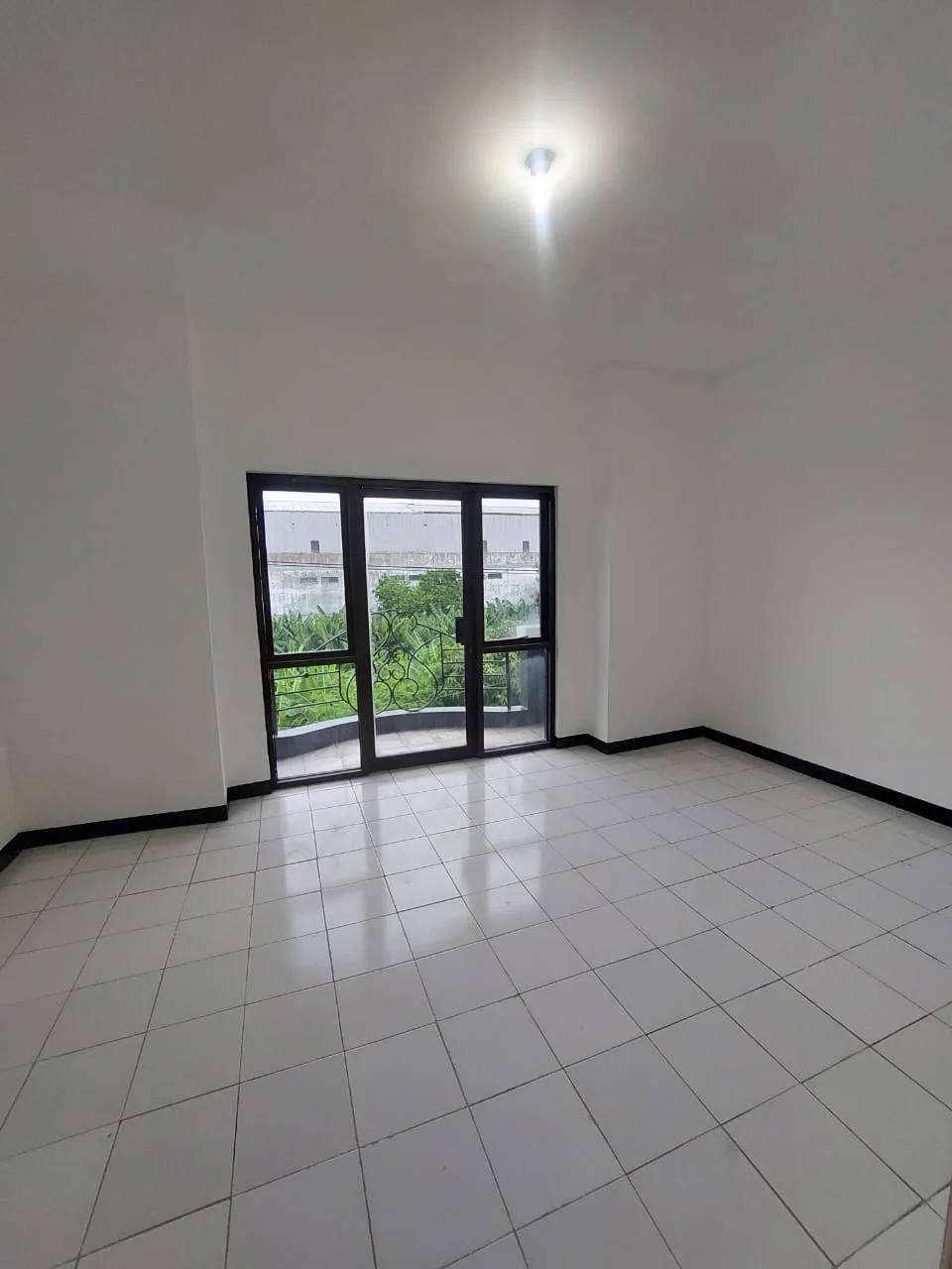 Jual Ruko 3 Lantai Jalan Kenjeran Surabaya Utara - Thumbnail 6