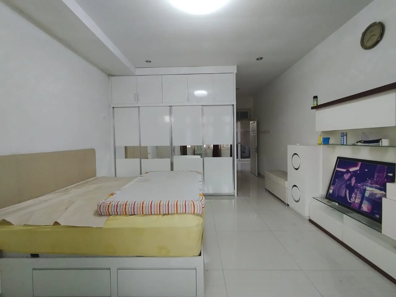 Jual Rumah Full Furnished Darmo Permai Selatan Surabaya Barat - Thumbnail 3